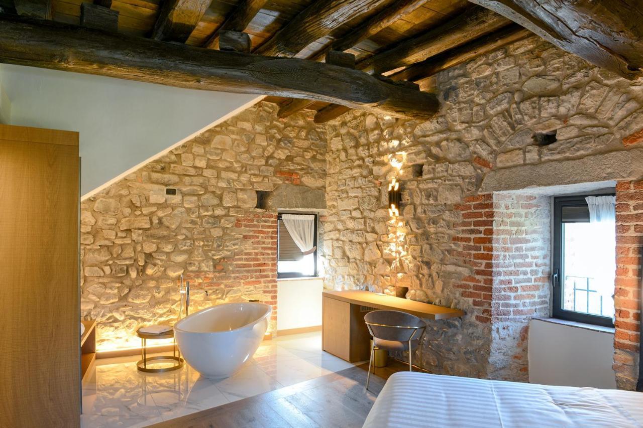 Relais & Spa Castello Di Casiglio Erba Luaran gambar