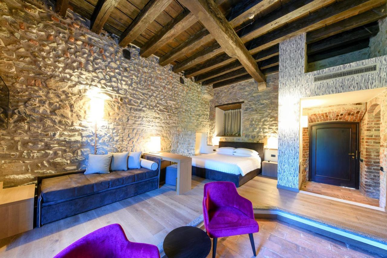 Relais & Spa Castello Di Casiglio Erba Luaran gambar