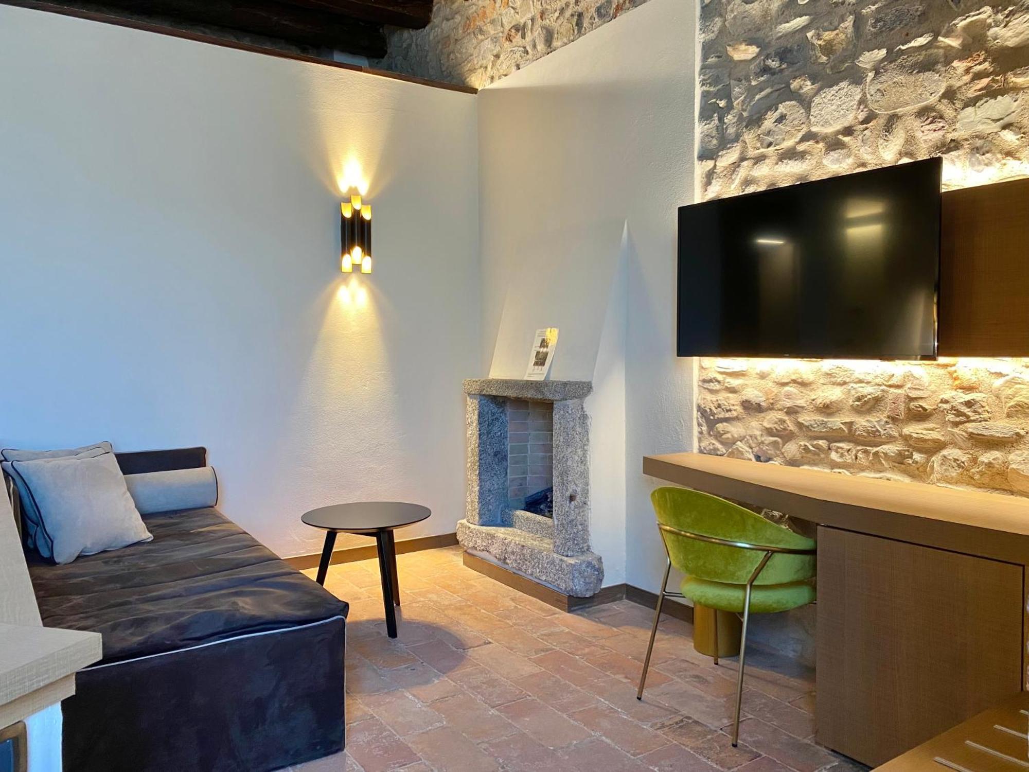 Relais & Spa Castello Di Casiglio Erba Luaran gambar